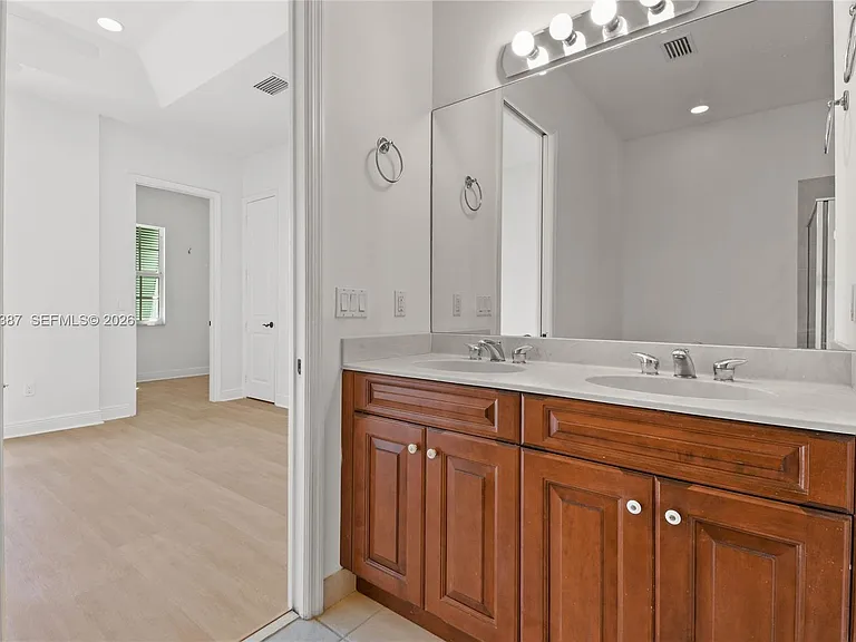 475 Ocean Ridge Way — Photo 20