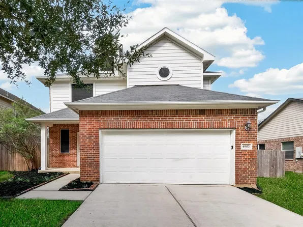 4903 Summer Ridge Dr, Conroe, TX 77303