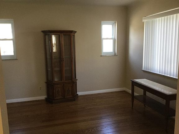3rd image of 7206 Scottwood Ave
