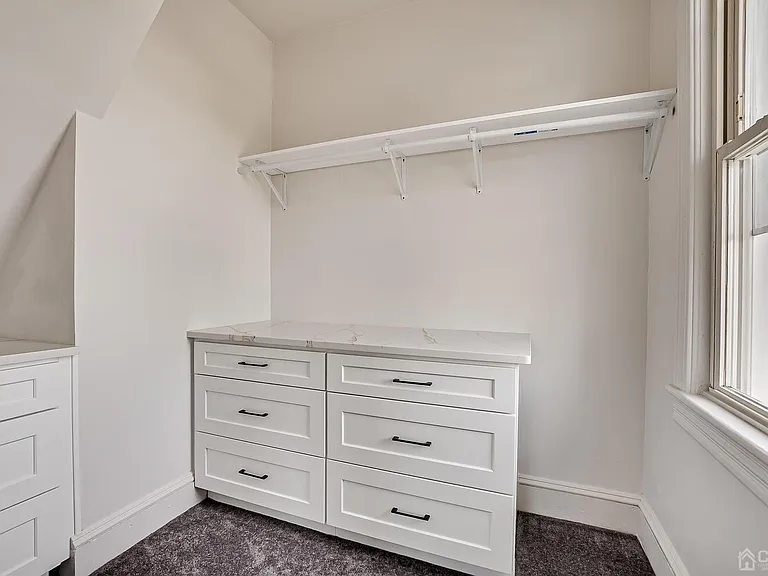 324 Main St #2 — Photo 19