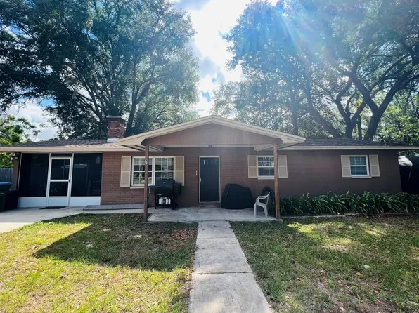 105 NE 6th St, Chiefland, FL 32626