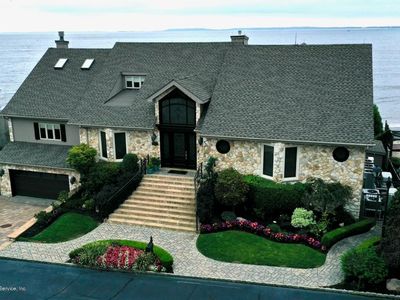30 Nicolosi Dr, Staten Island, NY, 10312
