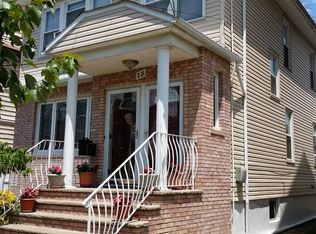 15 Clover St, Elizabeth, NJ 07202
