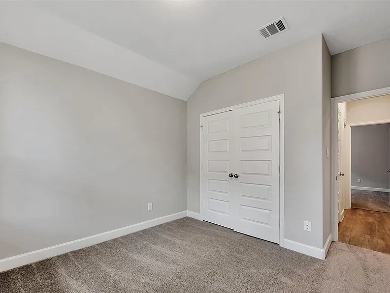 1328 Wicklow Forest St — Photo 29