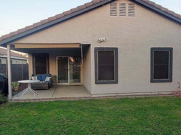 2nd image of 640 S Heritage Dr