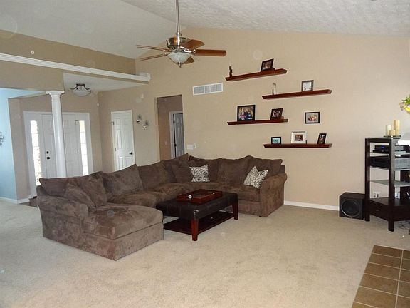 4th image of 7794 Chance Dr