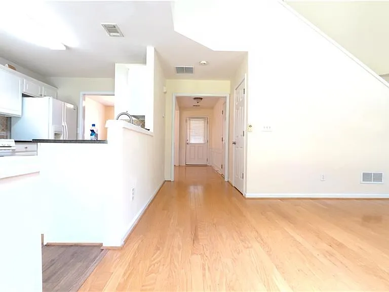 135 Friars Head Dr — Photo 7