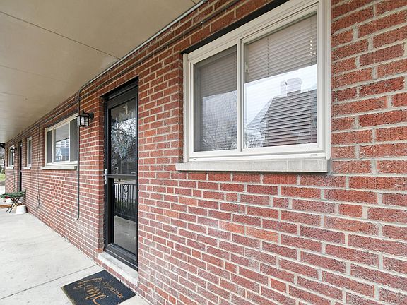 4th image of 187 Woodland Ave #B