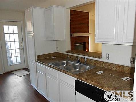 1st image of 1005 Glencrest Dr