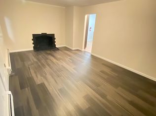 304 W Evesham Rd #C, Glendora, NJ 08029