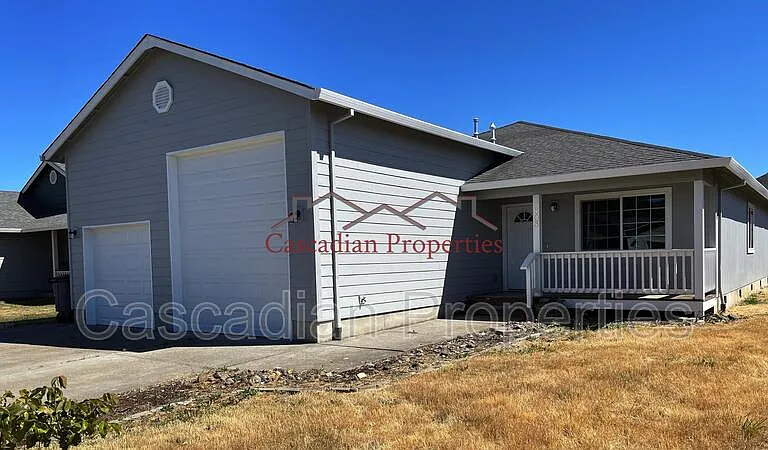 508 NW Blair St — Photo 1