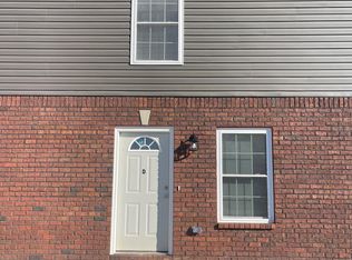 206 Honeysuckle Ln #D-G, Bardstown, KY 40004