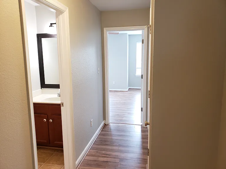 851 Norview Ave #206 — Photo 31
