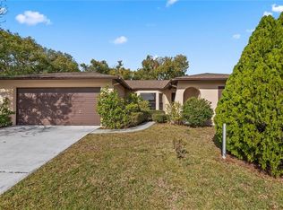9109 Lometa Ln, Port Richey, FL 34668