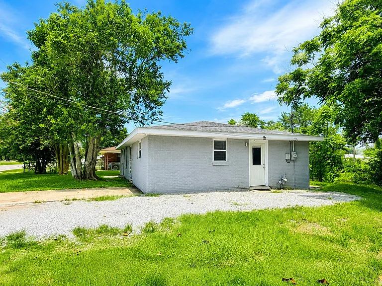 2655 W Main St — Photo 9