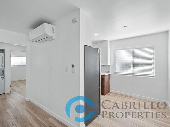 5th image of 4665 34th St Unit 1