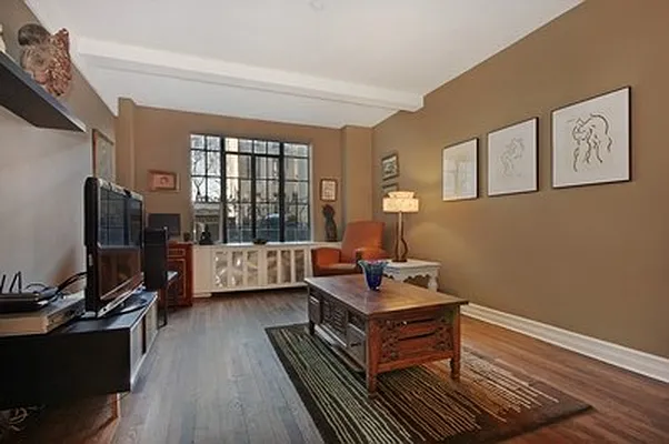 Sold by Citi Habitats | media 9