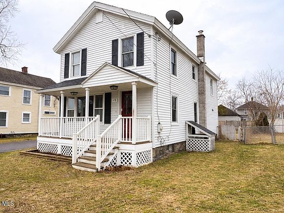 3rd image of 119 Maple Avenue