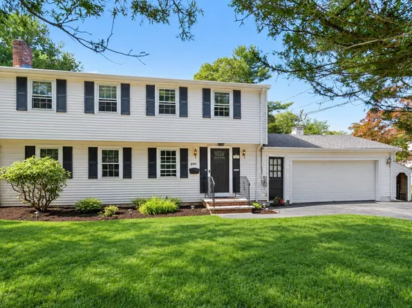 201 Ames St, Sharon, MA 02067