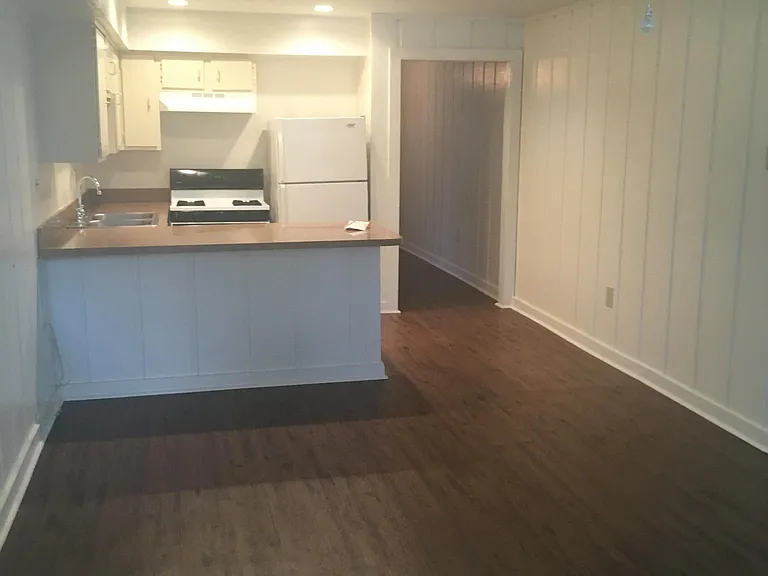 1121 Bordeaux St #1121 — Photo 3