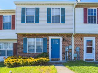70 Chelmsford Ct, Middle River, MD 21220