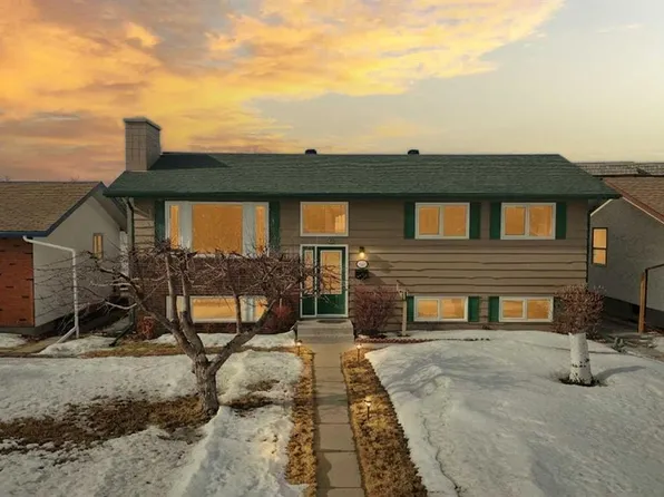 7032 E 59th Ave, Red Deer, AB T4P 1B7