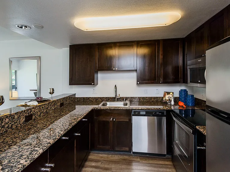 Palo Alto Place — Photo 27
