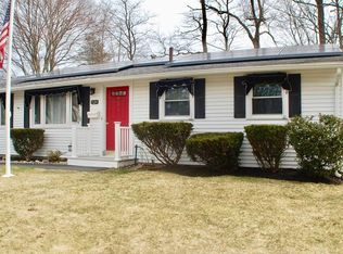 132 Huggins Rd, Rockland, MA 02370