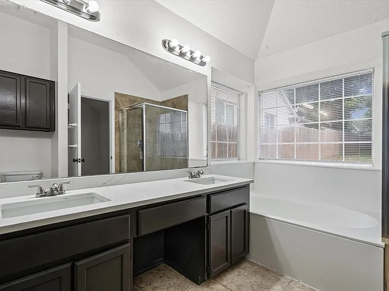 2907 Shotgun Ln — Photo 12