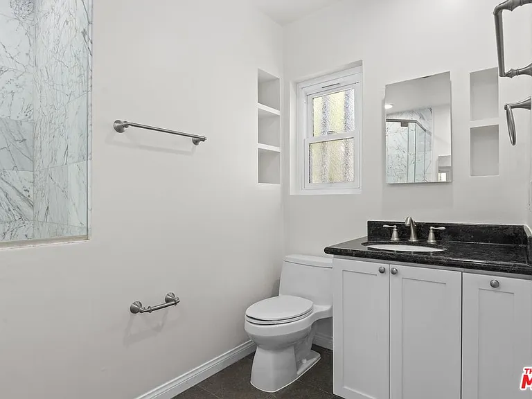 3200 S Sepulveda Blvd #J22 — Photo 17