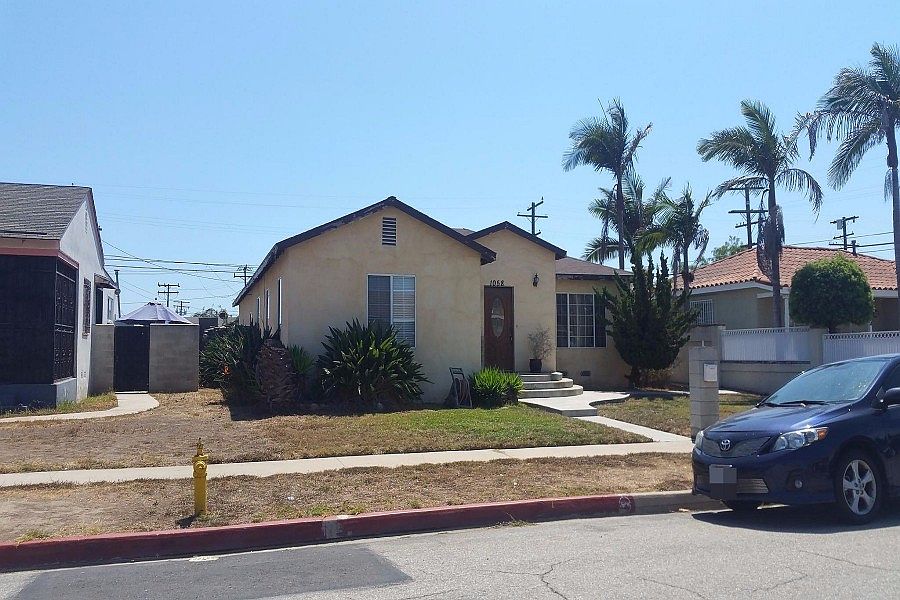1st image of 1058 W 134th Pl