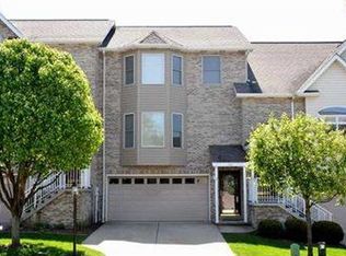 102 Pappan Dr, Imperial, PA 15126