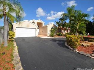 2541 Fillmore St, Hollywood, FL 33020