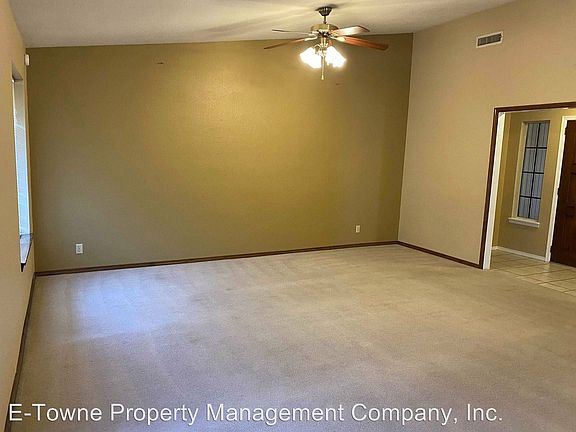 5th image of 4614 Pine Cone Ln
