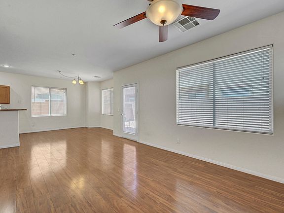 3rd image of 8904 Nautilus Vista Ct