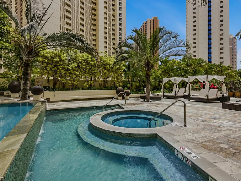 1837 Kalakaua Ave #703 — Photo 44