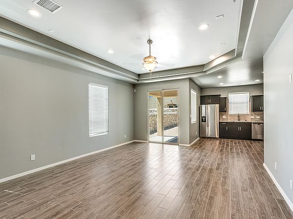 3rd image of 13653 Matfen Ave