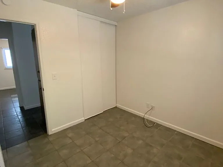 118 Raleigh Dr — Photo 15