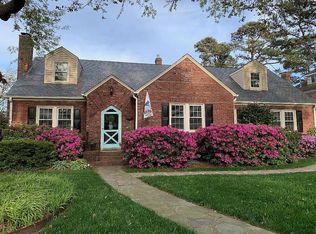 6126 Sylvan St, Norfolk, VA 23508