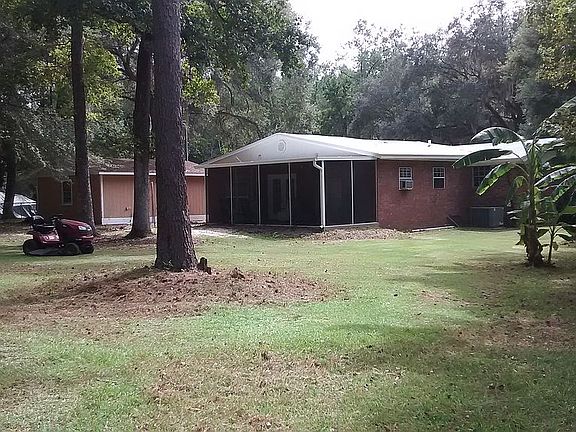 5th image of 375 SW Minter Rd