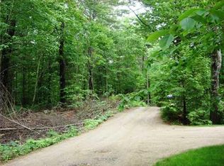 27 Paul St #1, York, ME 03909