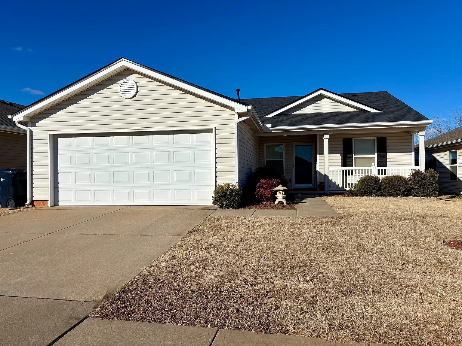 3 bed, 1168 sqft, $1,595 — Photo 2