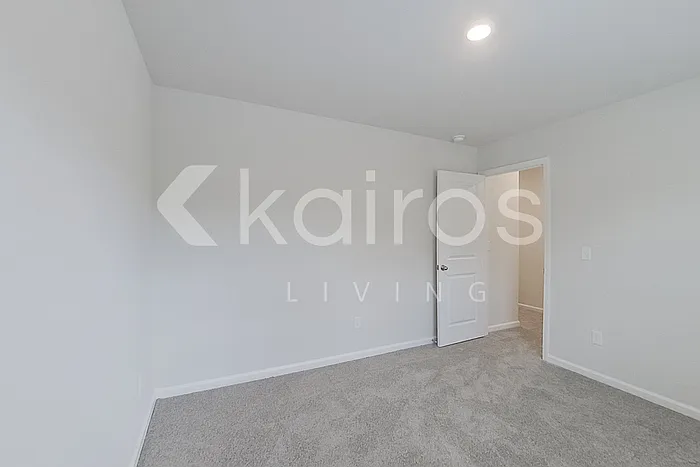 43 Springdale Rd — Photo 20