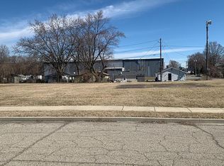 2444 Dewey St, Anderson, IN 46016
