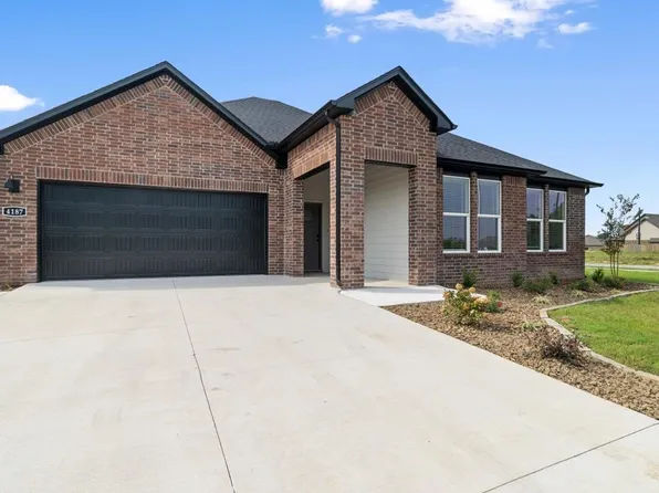 5284 Annika Ave, Springdale, AR 72762