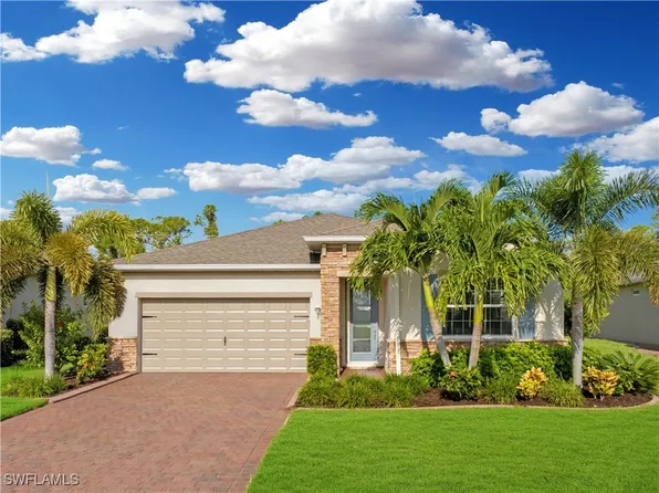 3161 Amadora Cir, Cape Coral, FL 33909