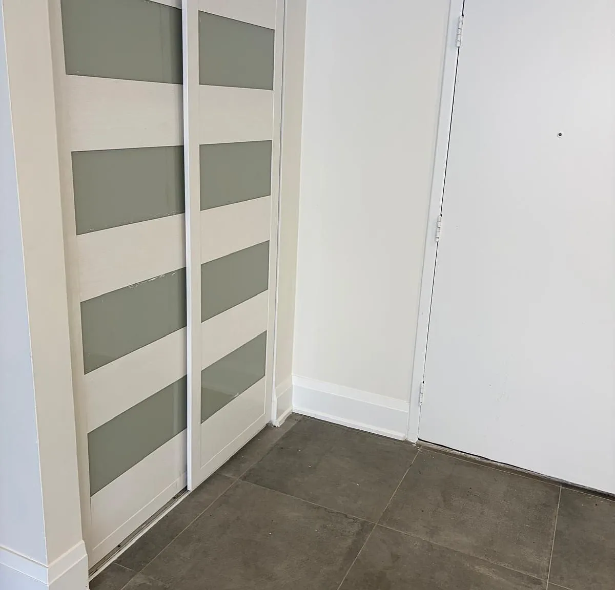 3 bed, $2,895 — Photo 3