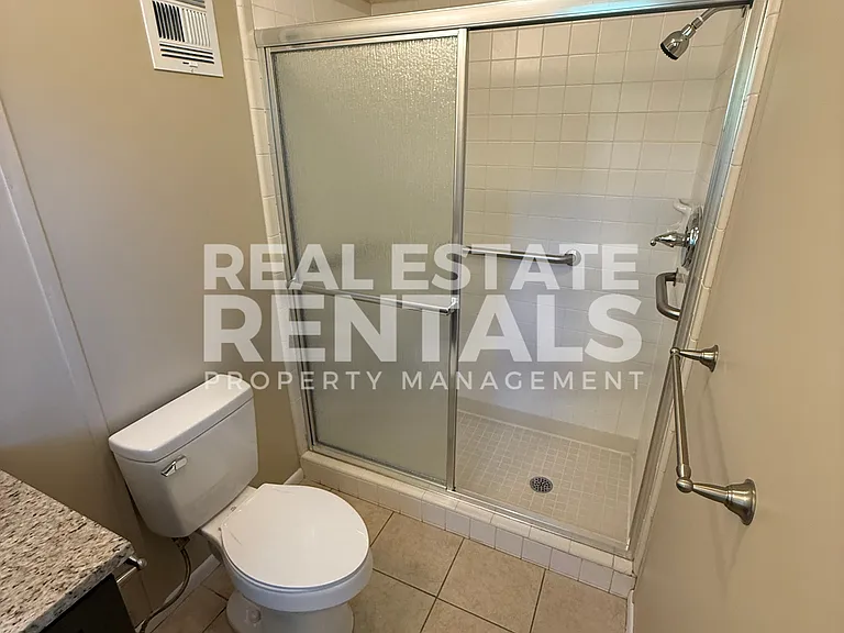 120 Southhawk Dr #1 — Photo 15