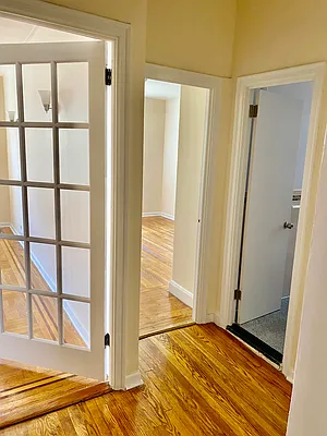 Rented by David Francis New York LLC | media 20