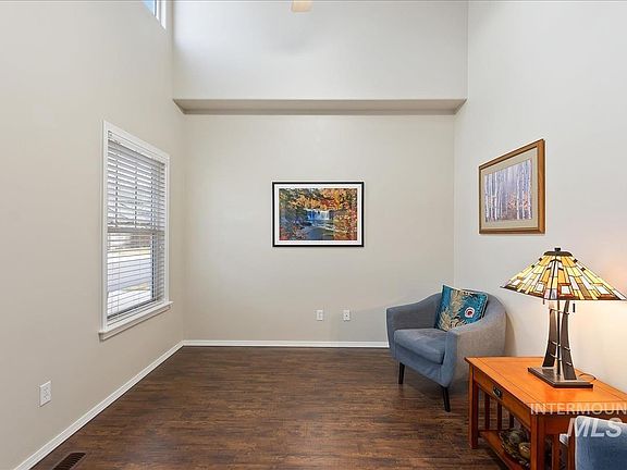 4th image of 8921 W Hepburn Ln